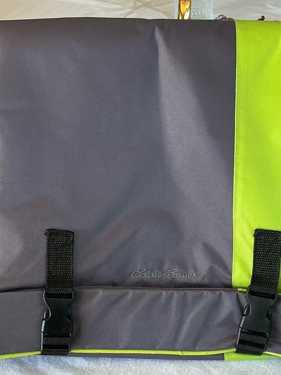 Eddie Bauer Other - Eddie Bauer travel changing table/sleep mat